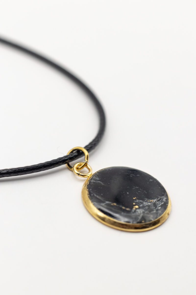 Colliers Faux Marbre Noir – Image 6