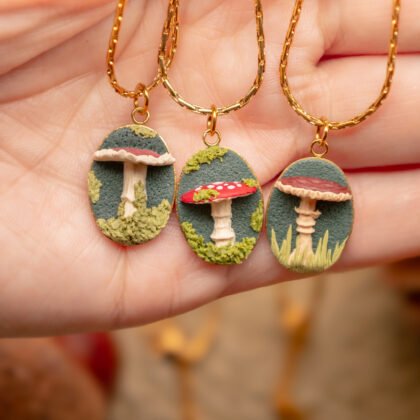 Collier pendentif simple avec champignon